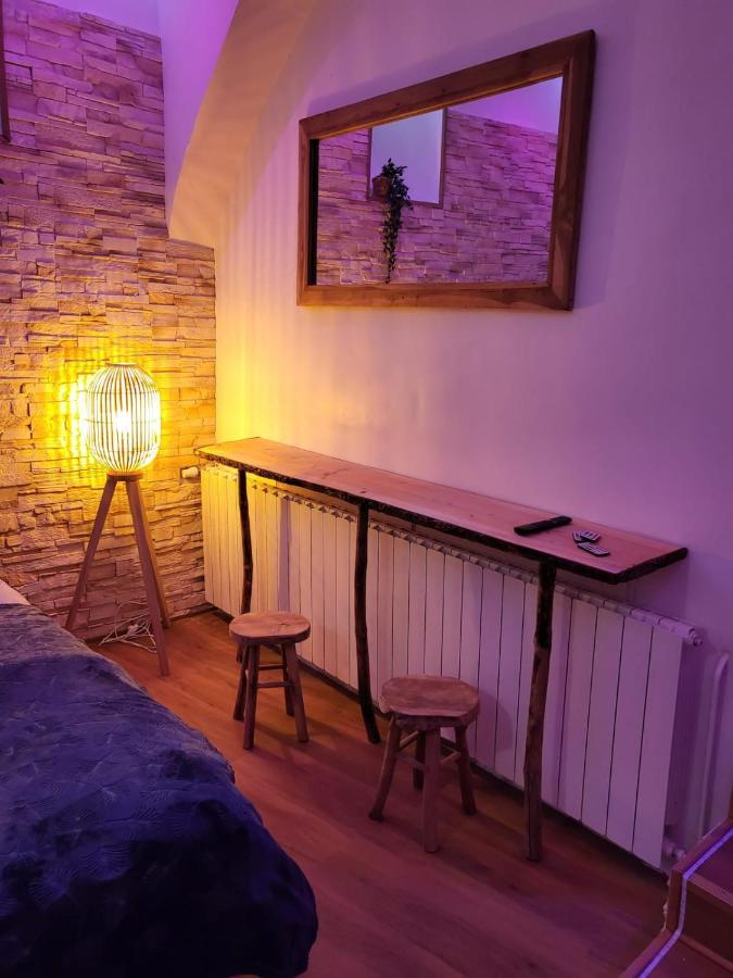Le Spa De La Cathedrale - Jacuzzi - Sauna - Champagne - Netflix - Wifi Труа Екстер'єр фото